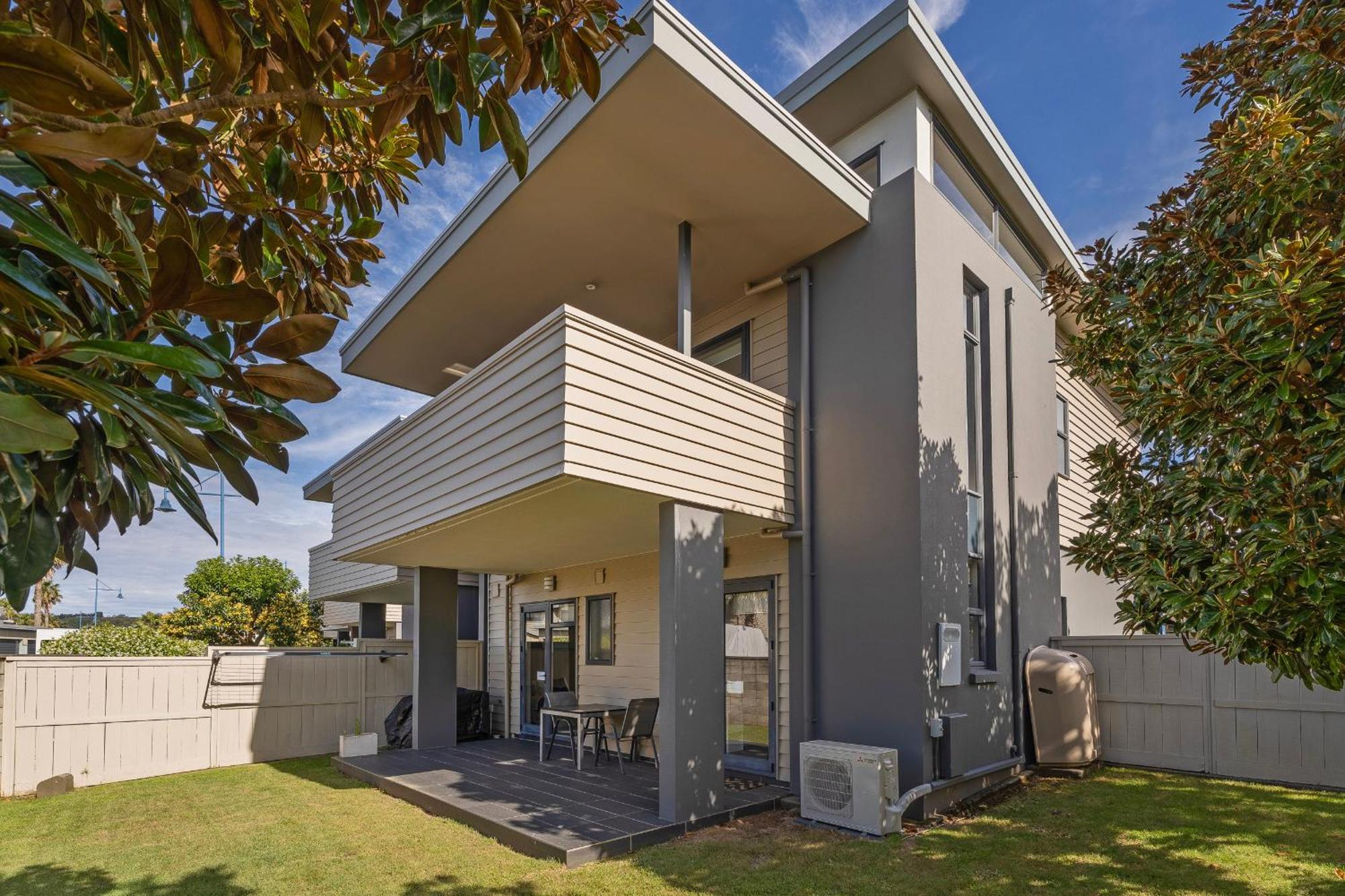 Sovereign Pier On The Waterways Whitianga Exterior foto