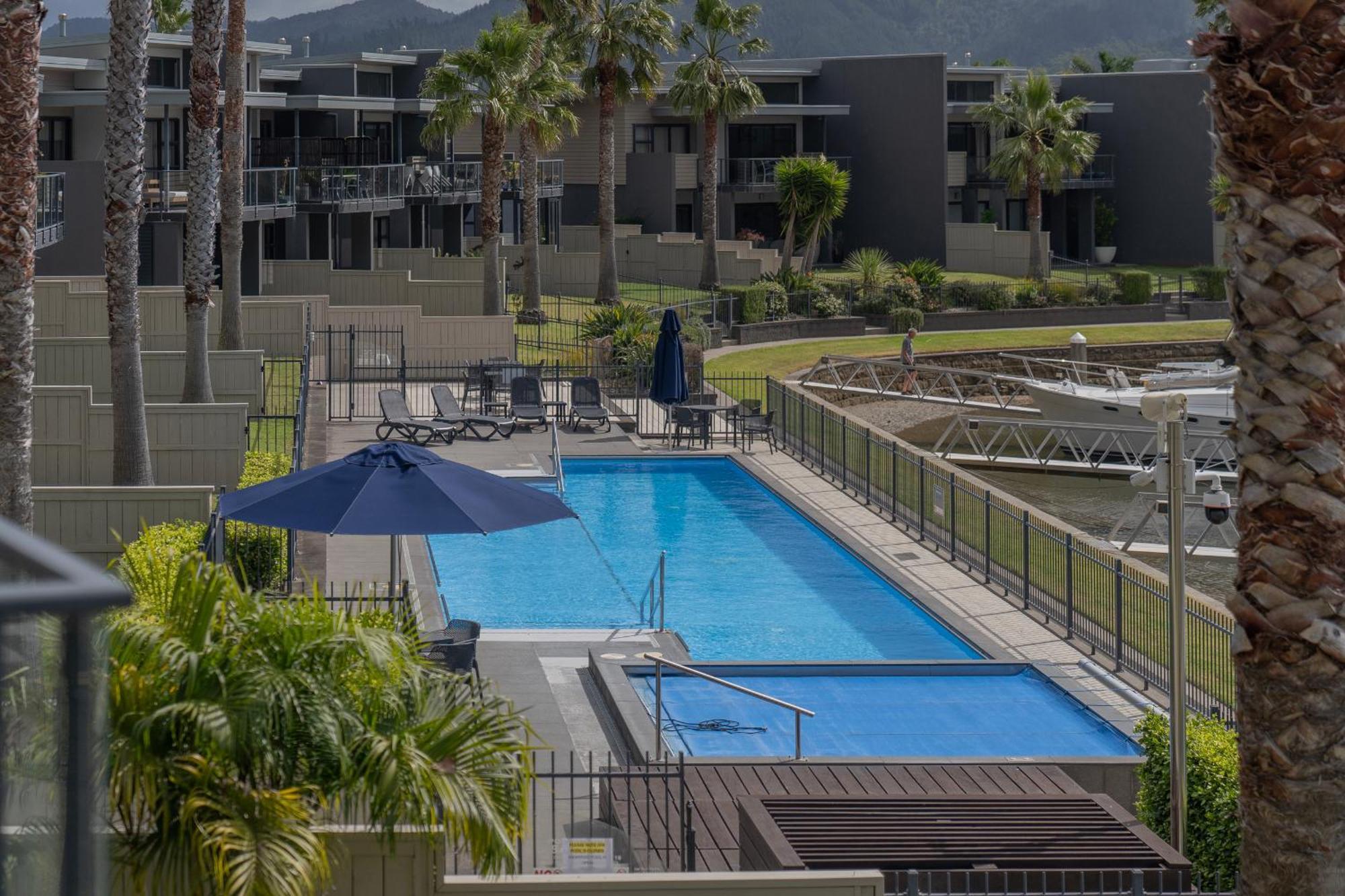 Sovereign Pier On The Waterways Whitianga Exterior foto