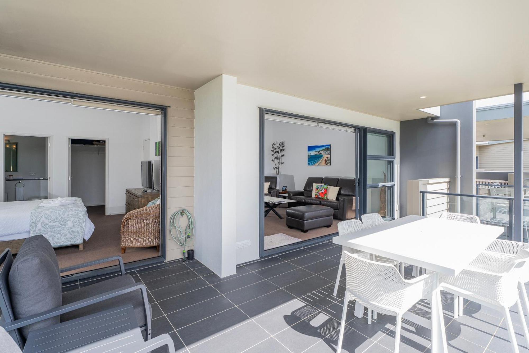 Sovereign Pier On The Waterways Whitianga Exterior foto