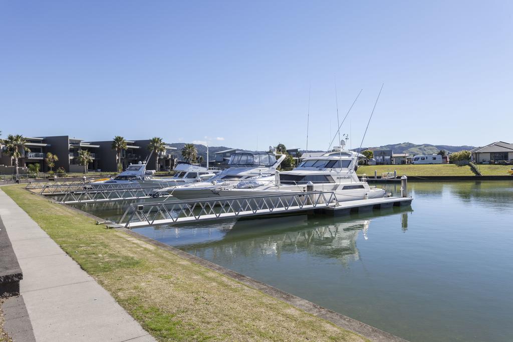Sovereign Pier On The Waterways Whitianga Exterior foto