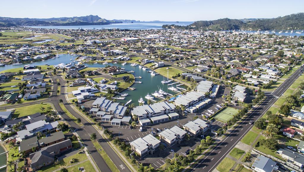 Sovereign Pier On The Waterways Whitianga Exterior foto